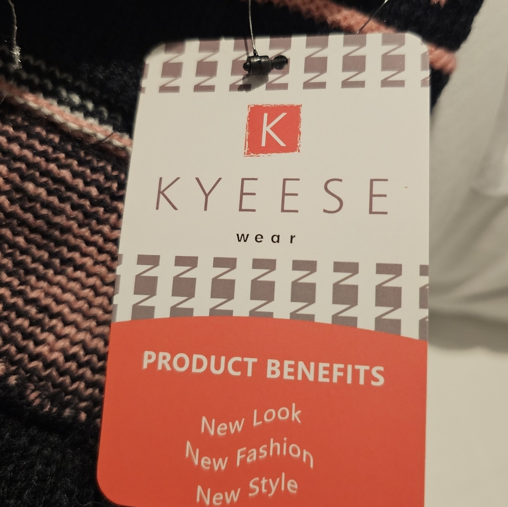 Kyeese Dog Sweater  Large. NWT - Picture 5 of 7